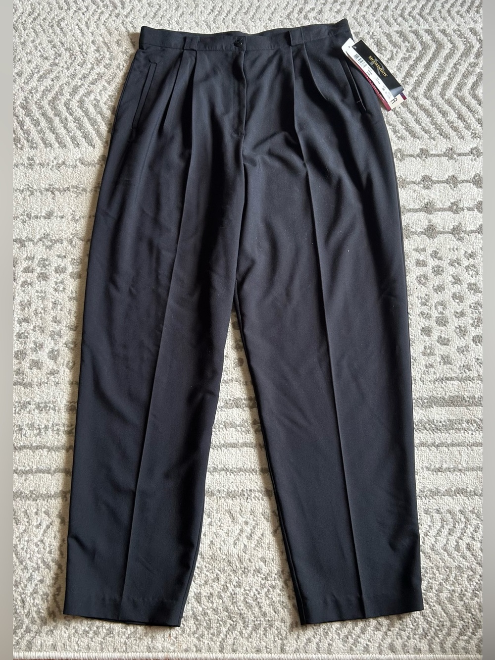 NWT Requirements Black Dress Pants Sz 16